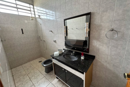 Casa à venda com 3 quartos, sendo 1 suíte, em Jardim Ártico, Araraquara, SP