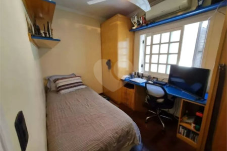 Casa à venda com 4 quartos, sendo 3 suítes,  em Jardim Bonfiglioli, São Paulo, SP