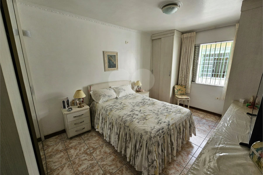 Casa Térrea à venda com 4 quartos, sendo 1 suíte, em Parque Edu Chaves, São Paulo, SP