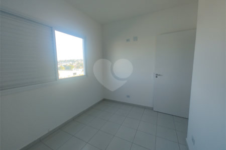 Apartamento para alugar com 3 quartos, sendo 1 suíte,  em Jardim das Palmeiras, Atibaia, SP