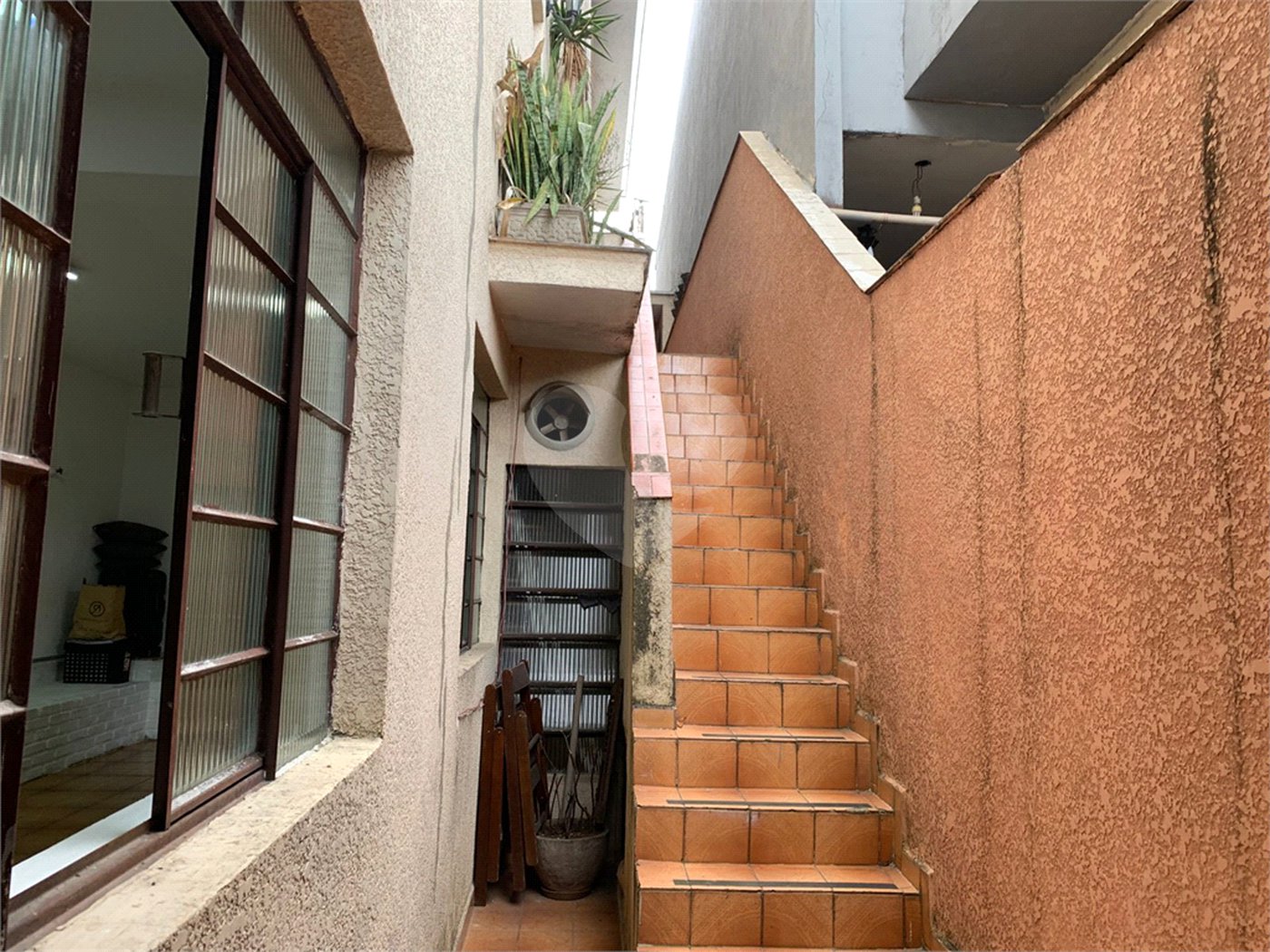 Sobrado à venda com 2 quartos em Vila Hamburguesa, São Paulo, SP