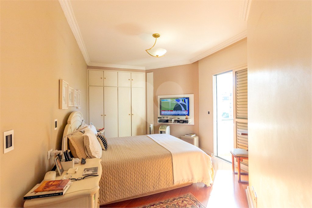Apartamento à venda com 4 quartos, sendo 2 suítes, em Brooklin, São Paulo, SP