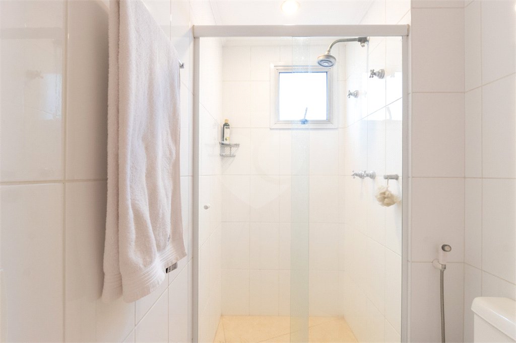 Apartamento à venda com 4 quartos, sendo 2 suítes,  em Alto de Pinheiros, São Paulo, SP