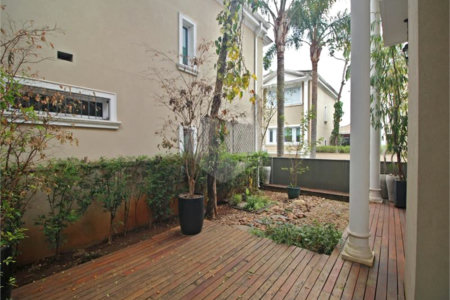 Casa à venda com 3 suítes no condomínio Brooklin Hills, São Paulo - SP