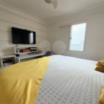 Apartamento à venda com 3 quartos, sendo 1 suíte,  em Vila Guarani (z Sul), São Paulo, SP