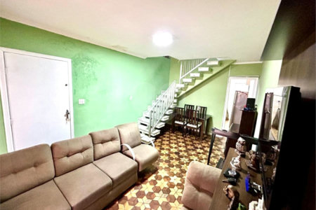 Casa à venda com 2 quartos em Vila Carrão, São Paulo, SP