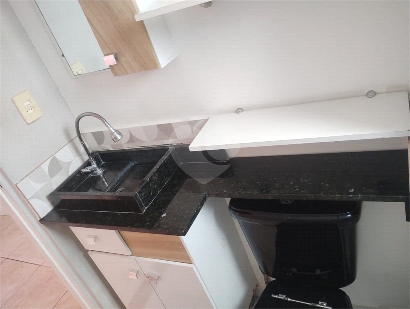Apartamento à venda com 2 quartos em Santíssimo, Rio de Janeiro, RJ