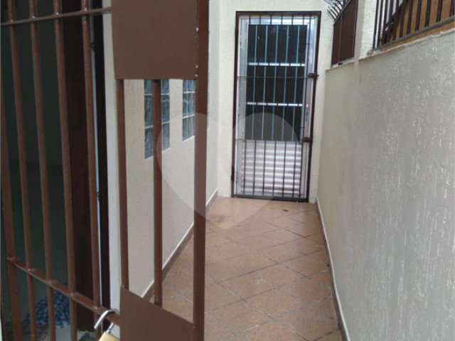 Sobrado à venda com 3 suítes em Jardim Peri, São Paulo, SP