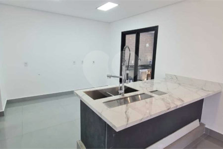Casa à venda com 3 suítes no condomínio Reserva dos Vinhedos, Louveira - SP