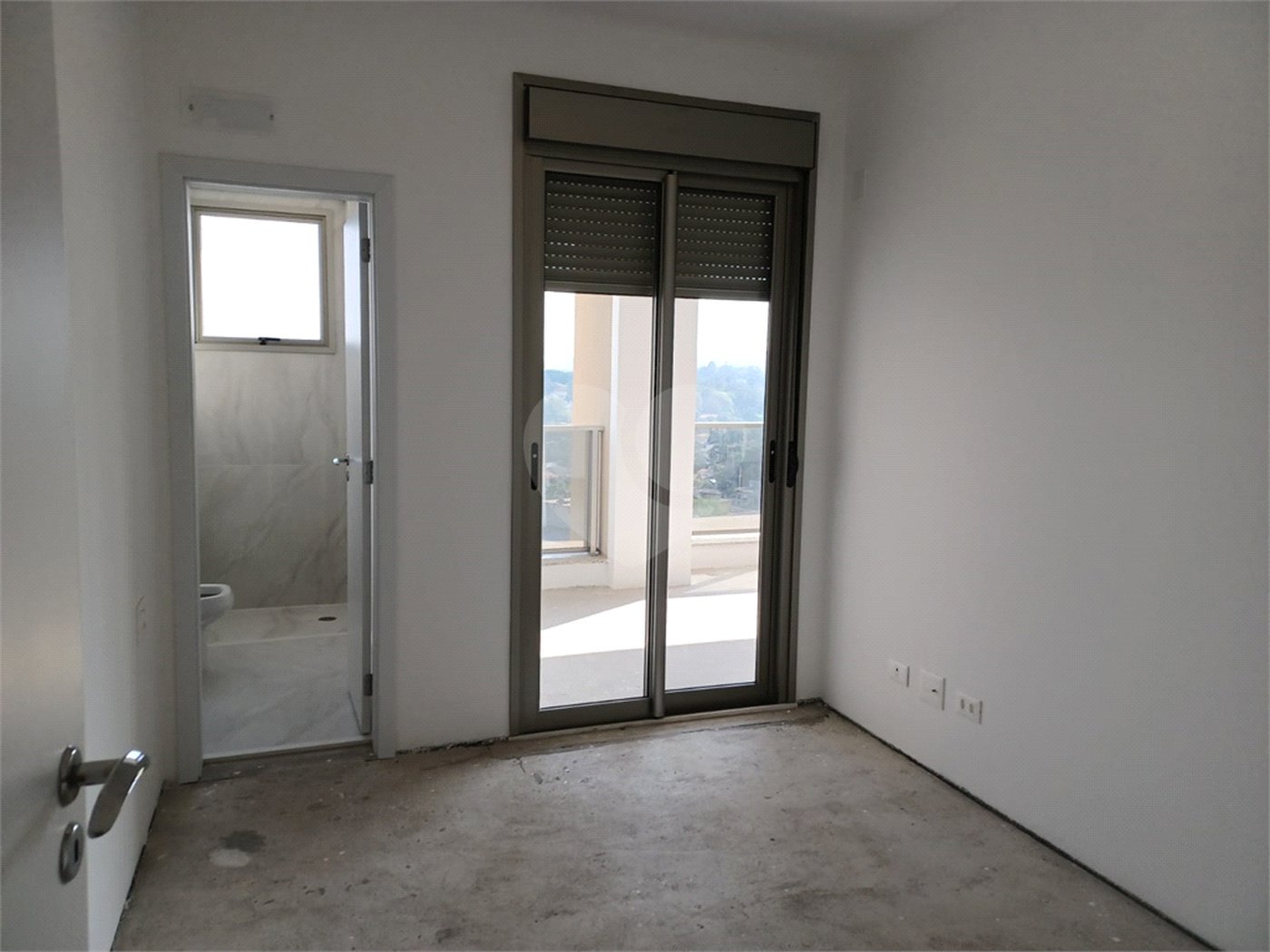 Apartamento à venda com 4 suítes em Real Parque, São Paulo, SP