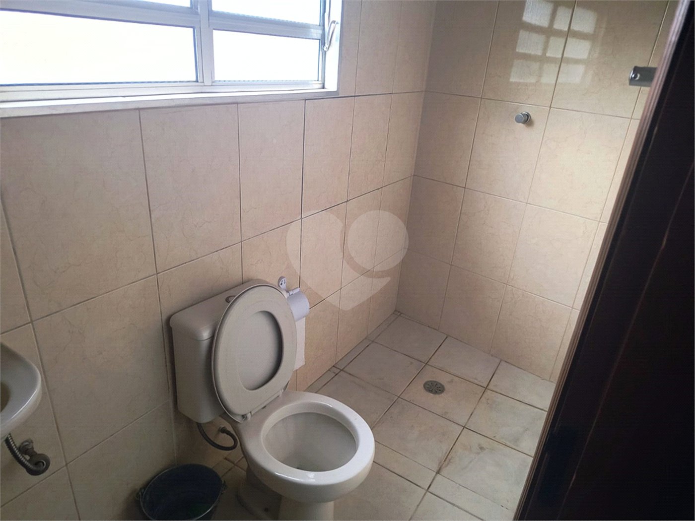 Sobrado à venda com 3 quartos, sendo 1 suíte,  em Vila Palmeiras, São Paulo, SP