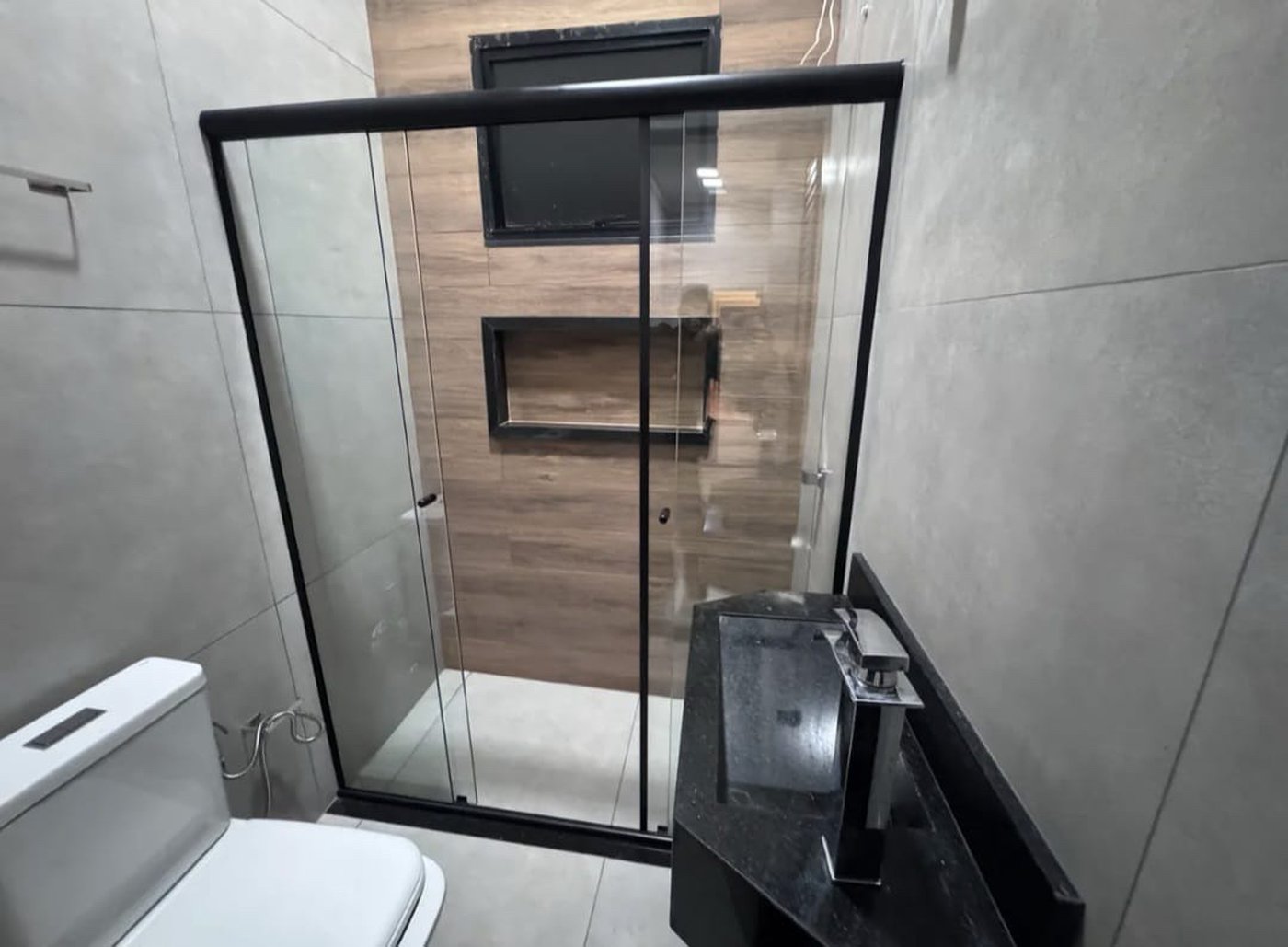 Casa à venda com 2 quartos, sendo 1 suíte,  em Santa Helena, Três Lagoas, MS