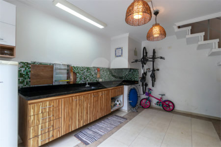 Casa à venda com 3 quartos, sendo 1 suíte, em Vila Monumento, São Paulo, SP