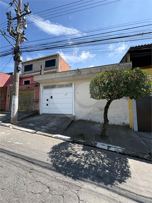 Casa Térrea à venda com 2 quartos em Jardim América, Poá, SP