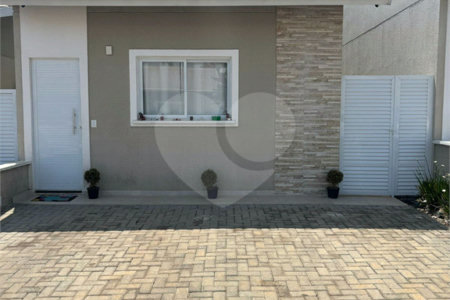 Casa à venda com 2 quartos, sendo 1 suíte, no condomínio Residencial Bela Vida- Bom Jesus dos Perdões, Bom Jesus dos Perdões - SP