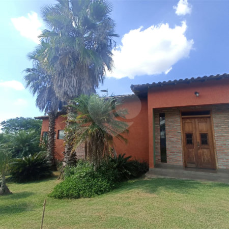 Casa à venda com 3 suítes no condomínio Village Ipanema 1, Araçoiaba da Serra - SP