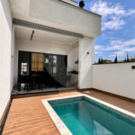 Casa à venda com 3 suítes no condomínio Residencial Mont'alcino, Valinhos - SP