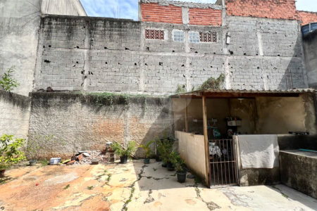 Casa à venda com 3 quartos em Jardim Madre Ângela, Poá, SP