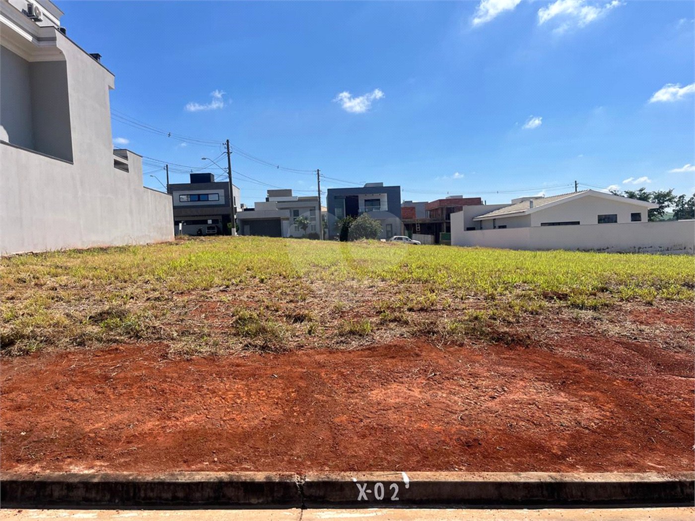 Terreno à venda em Loteamento Residencial Golden Ville, Itapetininga, SP