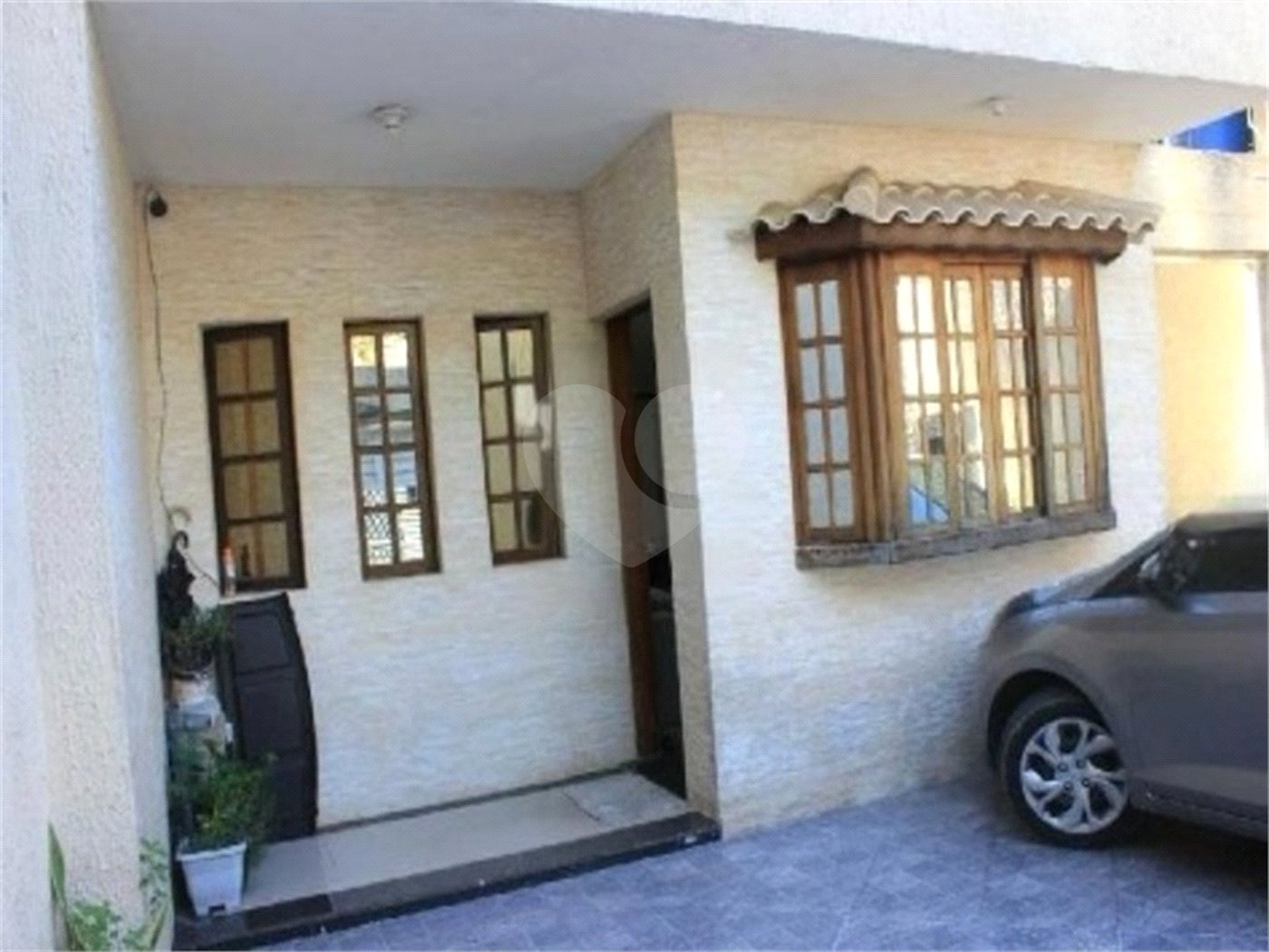 Sobrado à venda com 4 quartos, sendo 2 suítes, em Jardim Santa Clara, Guarulhos, SP