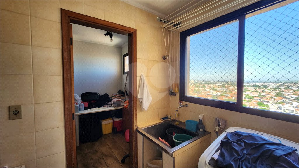 Apartamento à venda com 3 suítes no Centro, Araraquara, SP
