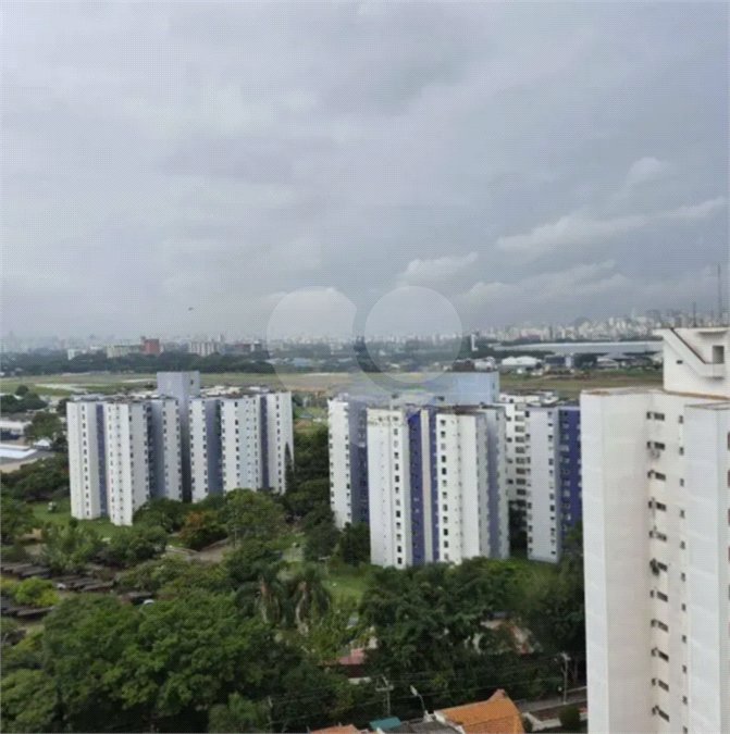 Apartamento à venda com 3 quartos, sendo 1 suíte, em Santana, São Paulo, SP