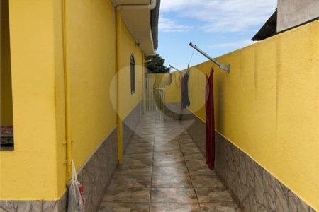 Casa à venda com 3 quartos, sendo 1 suíte,  em Vila Amélia, Poá, SP