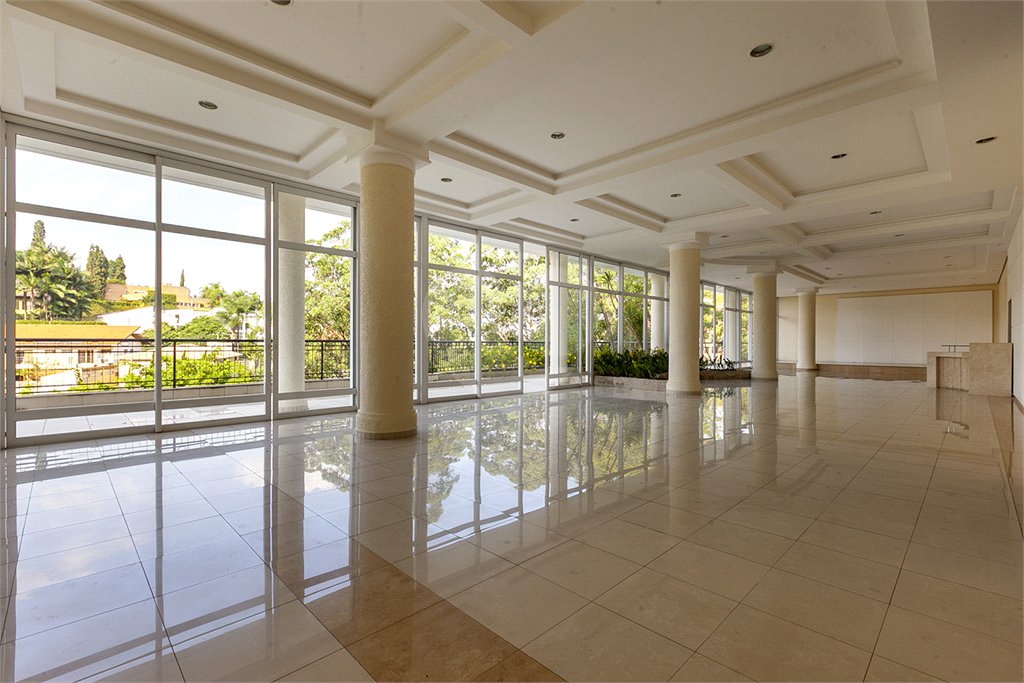 Apartamento à venda com 3 suítes em Panamby, São Paulo, SP
