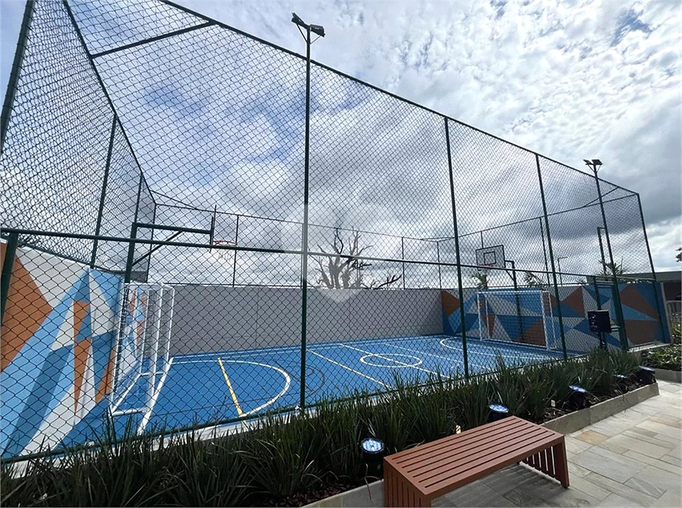 Apartamento à venda com 2 suítes em Alvinópolis, Atibaia, SP