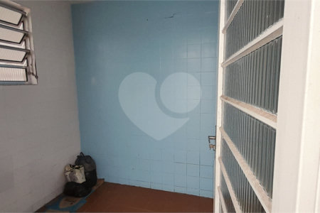 Casa à venda com 3 quartos, sendo 1 suíte, em Santo Amaro, São Paulo, SP