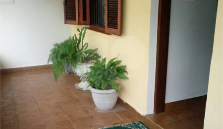Casa Térrea para alugar com 3 quartos, sendo 1 suíte,  no Centro, Mairiporã, SP