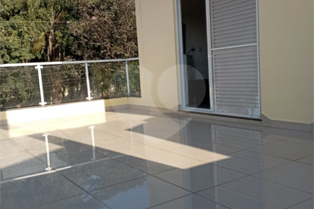 Casa à venda com 3 quartos, sendo 1 suíte, no condomínio Campos do Conde I, Paulínia - SP