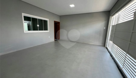 Casa à venda com 3 quartos, sendo 1 suíte,  em Parque São Lourenço, Indaiatuba, SP