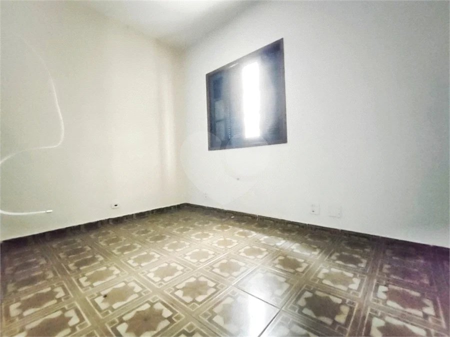 Casa Térrea à venda com 2 quartos em Parque Vitória, São Paulo, SP