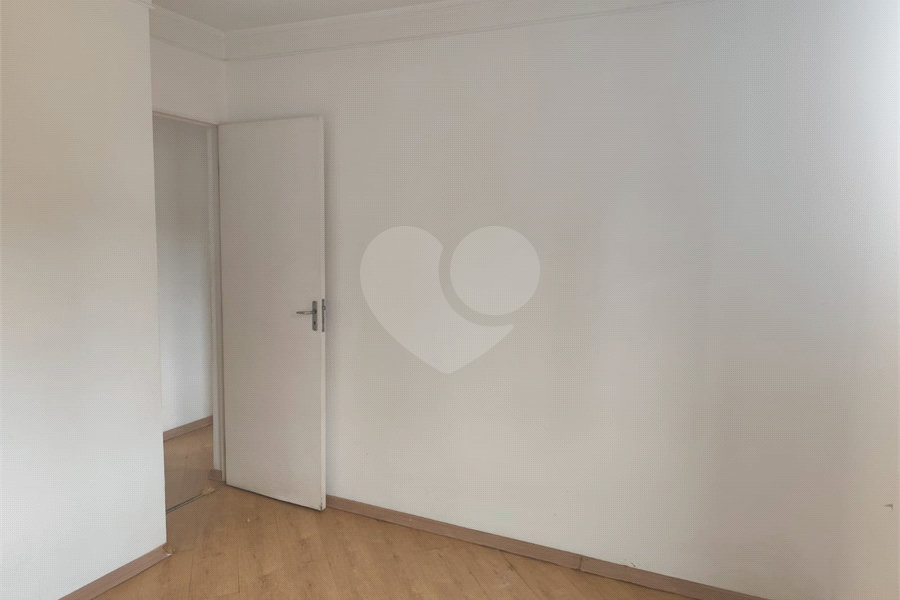 Apartamento à venda com 2 quartos em Horto, São Paulo, SP