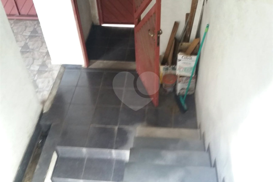 Casa Térrea à venda com 4 quartos em Jardim Peri, São Paulo, SP