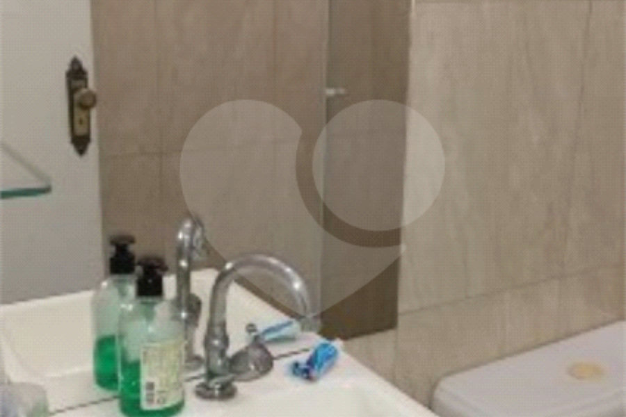 Sobrado à venda com 2 quartos, sendo 1 suíte,  em Jardim Regina, São Paulo, SP