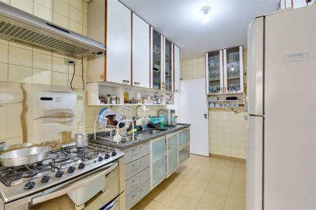 Apartamento à venda com 3 quartos, sendo 1 suíte, em Vila Olímpia, São Paulo, SP