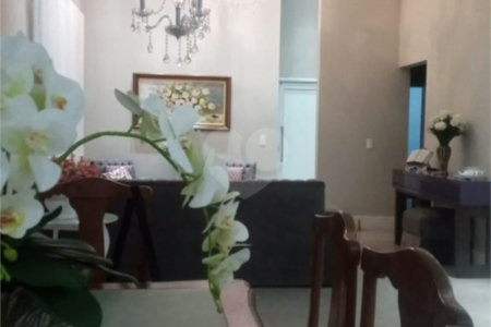 Casa à venda com 3 quartos, sendo 1 suíte, no condomínio Ibiaram 1, Itupeva - SP