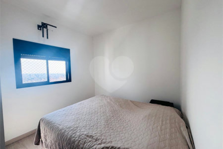 Apartamento à venda com 2 quartos, sendo 1 suíte,  em Parque Campolim, Sorocaba, SP