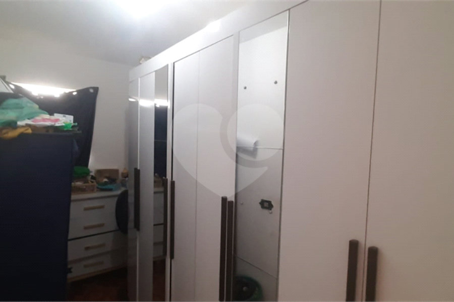 Sobrado à venda com 4 quartos, sendo 1 suíte, em Jardim Brasil (zona Norte), São Paulo, SP