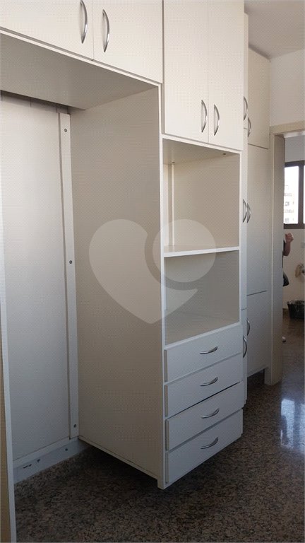 Apartamento à venda ou para alugar com 5 quartos, sendo 3 suítes,  em Tatuapé, São Paulo, SP