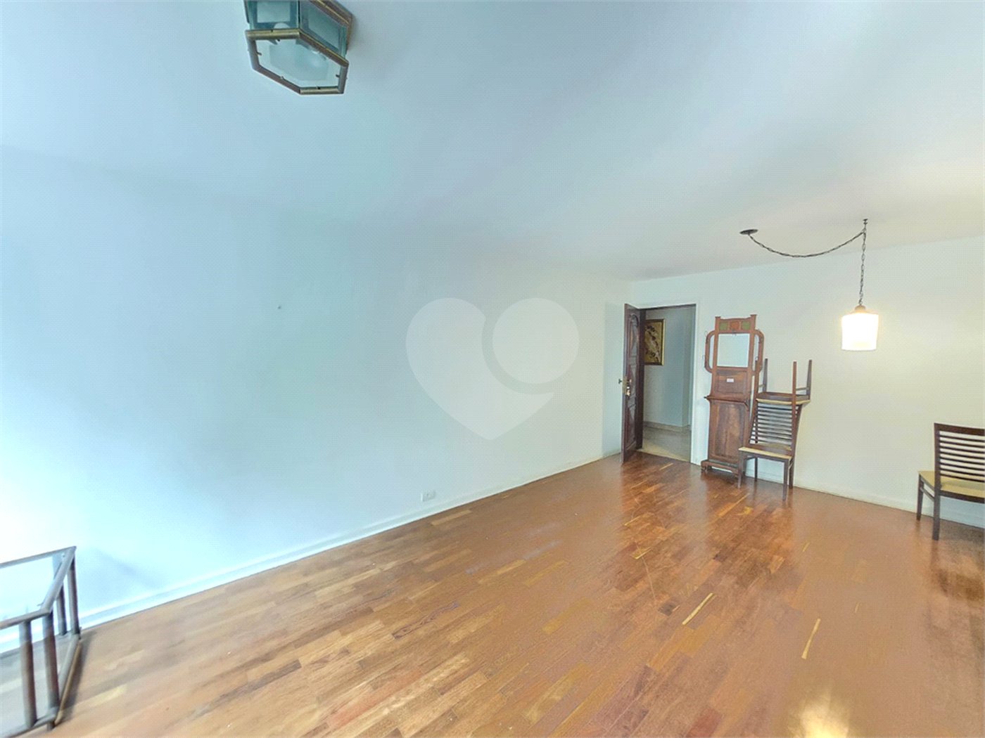 Apartamento à venda com 3 quartos, sendo 1 suíte, em Indianópolis, São Paulo, SP