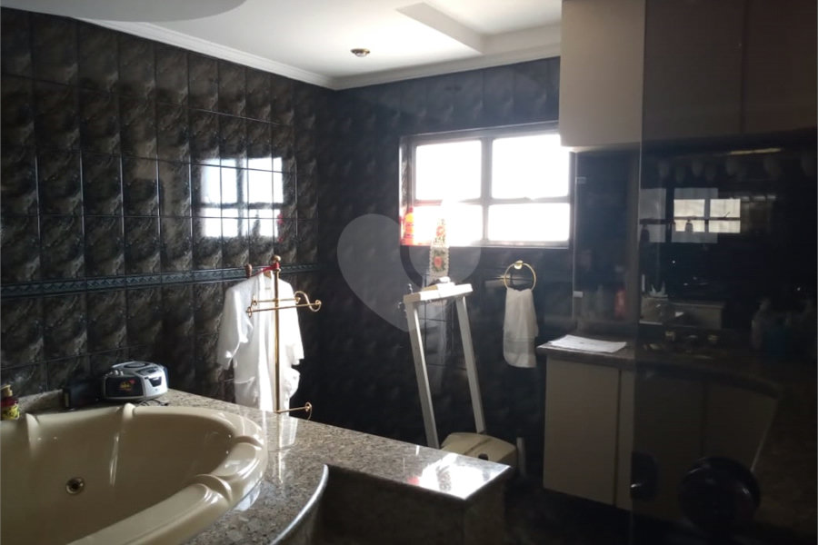 Casa à venda com 4 quartos, sendo 1 suíte, em Vila Maria, São Paulo, SP