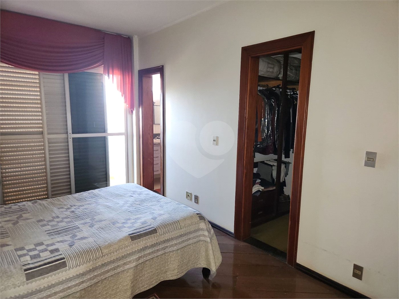 Apartamento à venda ou para alugar com 5 quartos, sendo 2 suítes, no Centro, Araraquara, SP
