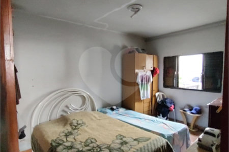 Casa à venda com 4 quartos em Chora Menino, São Paulo, SP