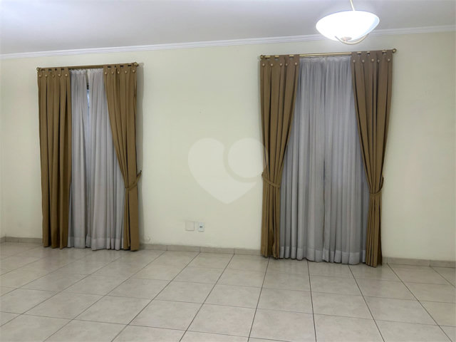 Sobrado à venda com 3 quartos, sendo 1 suíte,  em Casa Verde, São Paulo, SP