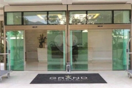 Apartamento à venda com 1 quarto em Curicica, Rio de Janeiro, RJ