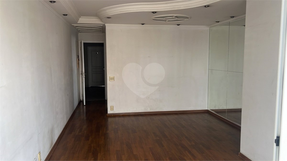 Apartamento à venda com 3 quartos, sendo 1 suíte, em Vila Sofia, São Paulo, SP