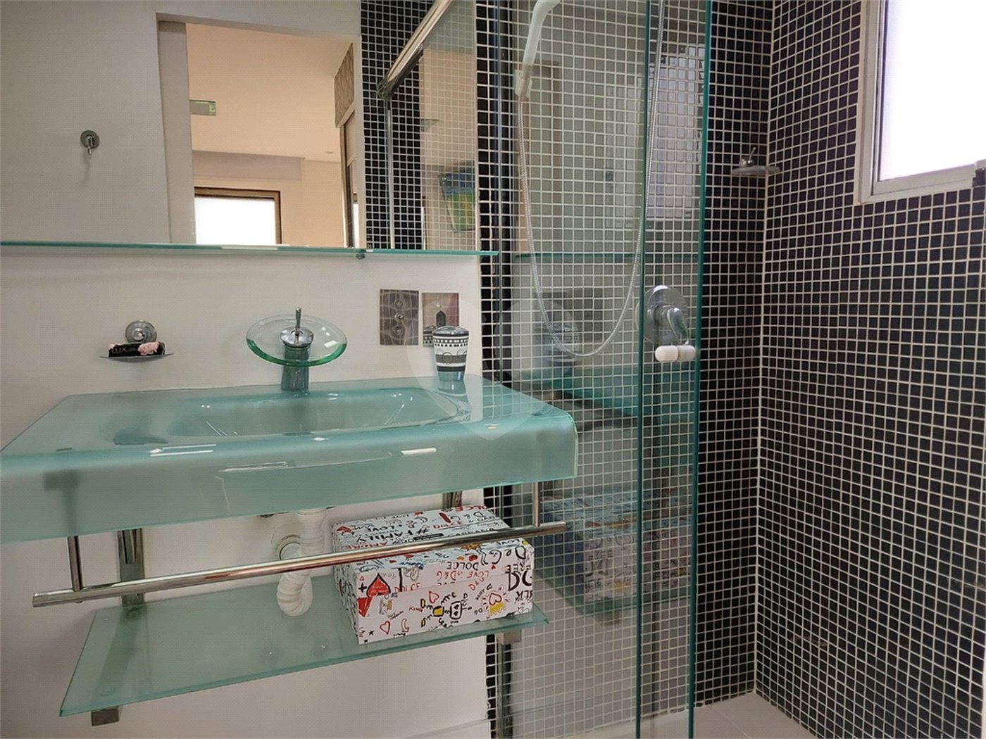 Apartamento à venda com 2 quartos, sendo 1 suíte, em Jardim das Acácias, São Paulo, SP